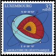 Luxemburgo 1321 1995 Diagrama y Sección de la Tierra MNH