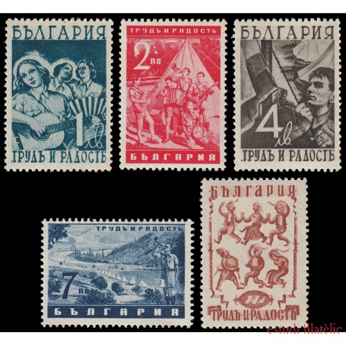 Bulgaria Bulgary 395/99 1942 Alegría y fuerza MNH