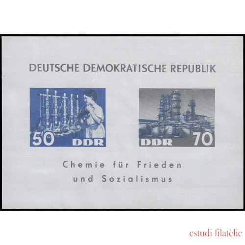 Alemania Oriental Germany HB 13 1963 La química por la paz y el socialismo MNH