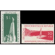 Alemania Oriental 291/92 1957 Día internacional de la liberación MH